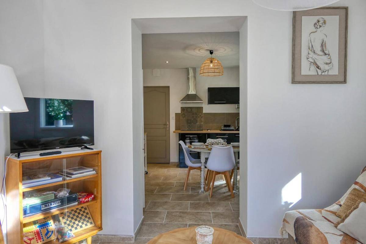One-Bedroom House in Rémuzat, Région de nyons