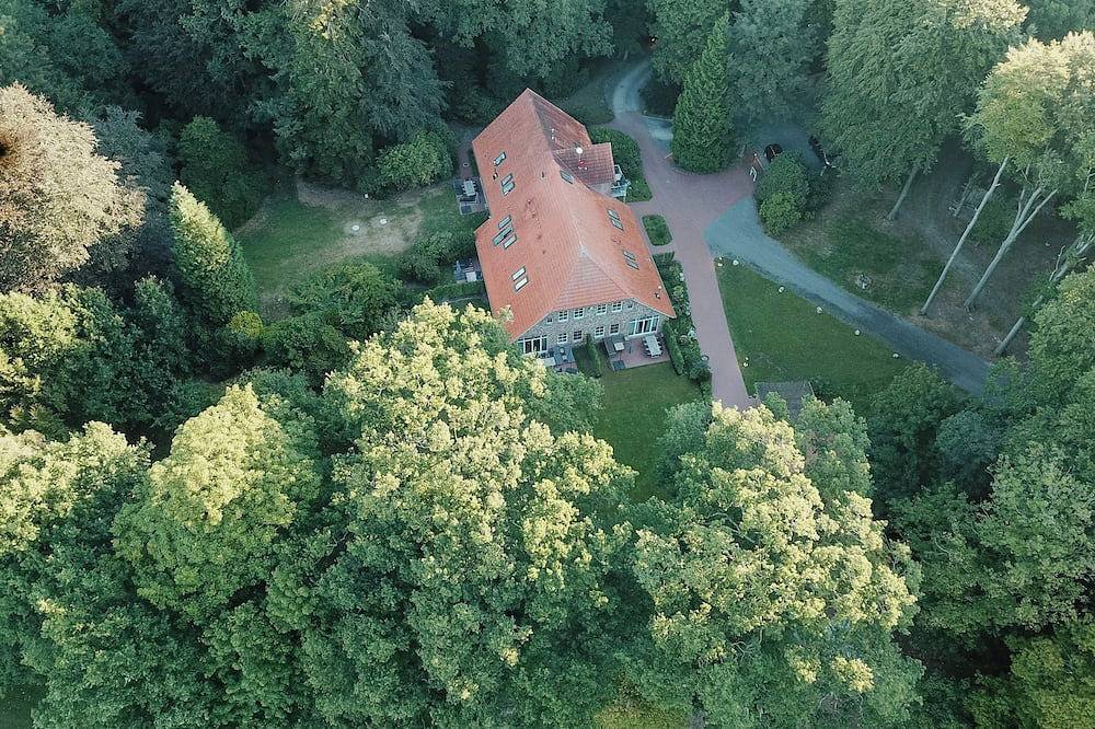 Natururlaub im eleganten Waldhaus in Ostfriesland in Friedeburg, Landkreis Wittmund