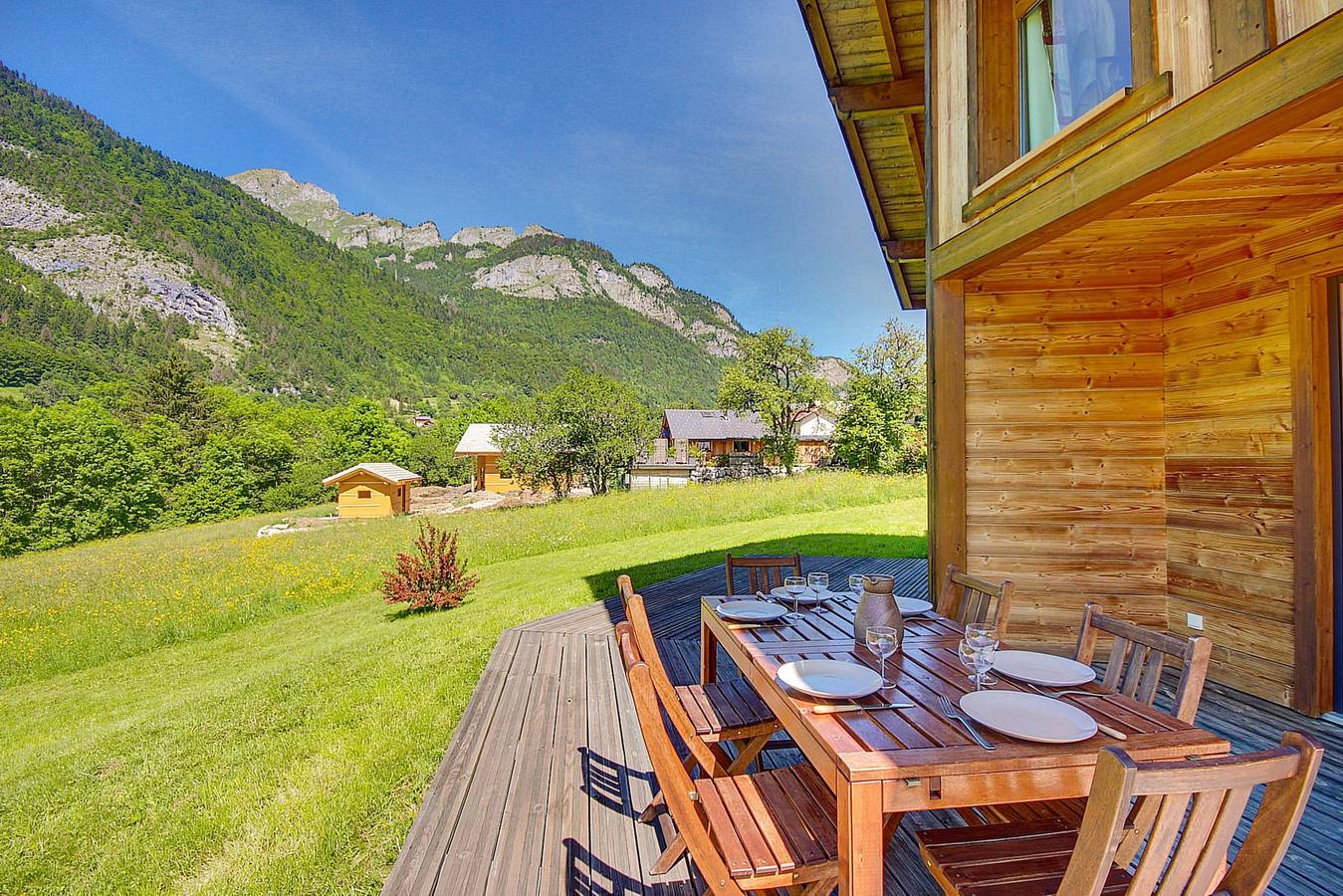 Chalet Morand - 8 Personnes - Lumineux - Wifi - Le Biot - Proche Saint Jean D'Aulps in Le Biot, Thonon-les-Bains und Umgebung