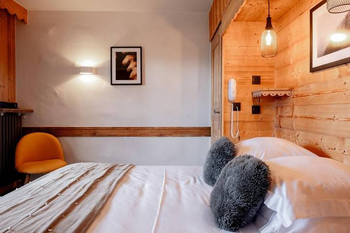 Hôtel pour 12 personnes, avec piscine ainsi que vue et jardin, adapté aux familles à Cordon - 4