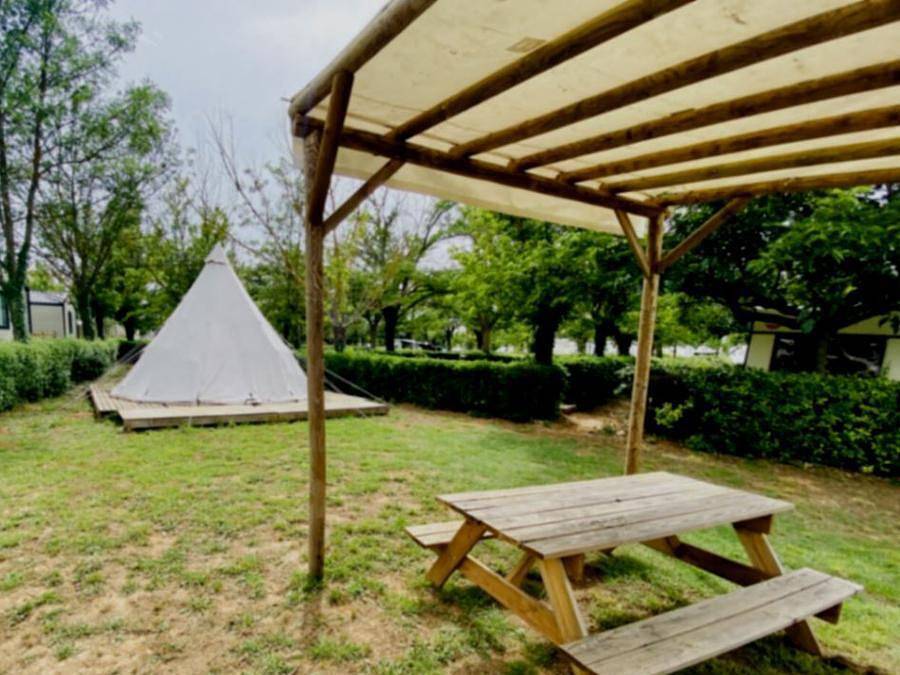 Camping Paradis les Rives de l'Hérault - Safarizelt 4 personen - Tipi Indiana in Gignac, Lodève und Umgebung