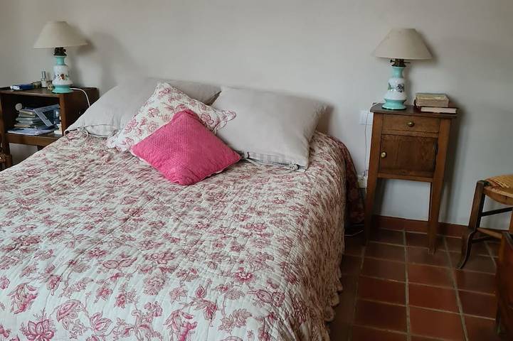 Location de vacances pour 8 personnes, avec piscine ainsi que terrasse et jardin à Mane - 3