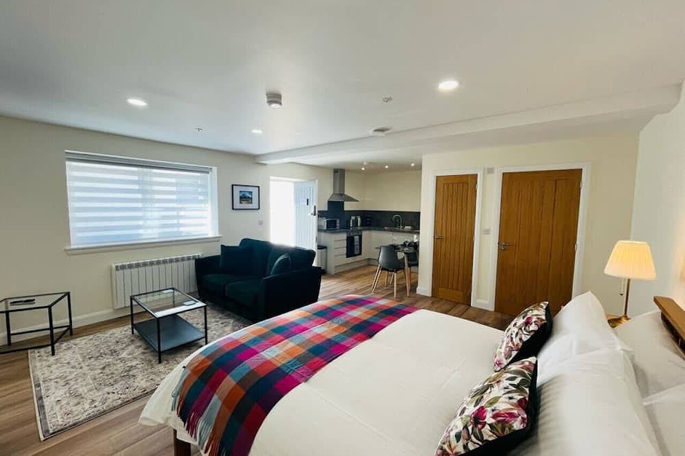 Entire apartment, Viewforth Studio No2 in Nevis Range, Fort William