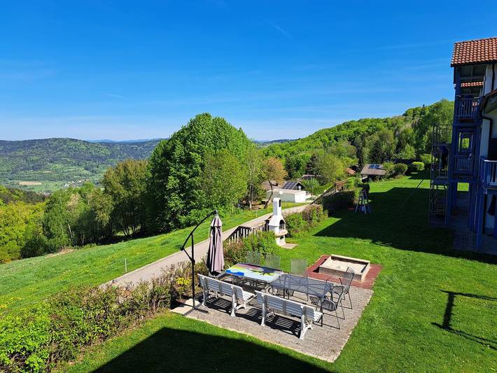 Ganze Wohnung, Ferienwohnung Sonnenschein im Ferienland Sonnenwald: Ihr Rückzugsort in der Natur, gerne auch it Ihrem vierbeinigem Liebling in Schöfweg, Ostbayern
