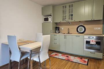 Ferienhaus für 4 Personen, mit Garten und Terrasse in Augsburg