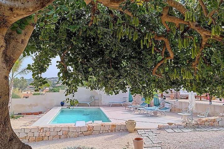 Location de vacances pour 10 personnes, avec Balcon et Terrasse ainsi que Jardin et Piscine à Cava d'Aliga - 3