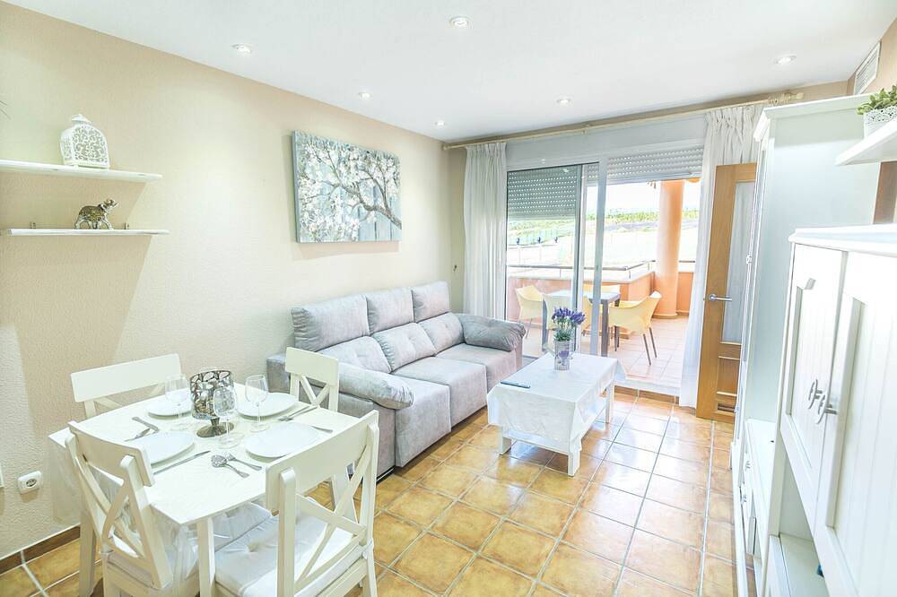 Entire apartment, .Brisa del Peñoncillo in Torrox Costa, Torrox