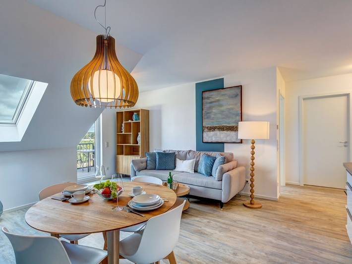 Ferienwohnung für 4 Personen, mit Balkon und Seeblick sowie Ausblick in Loddin - 3