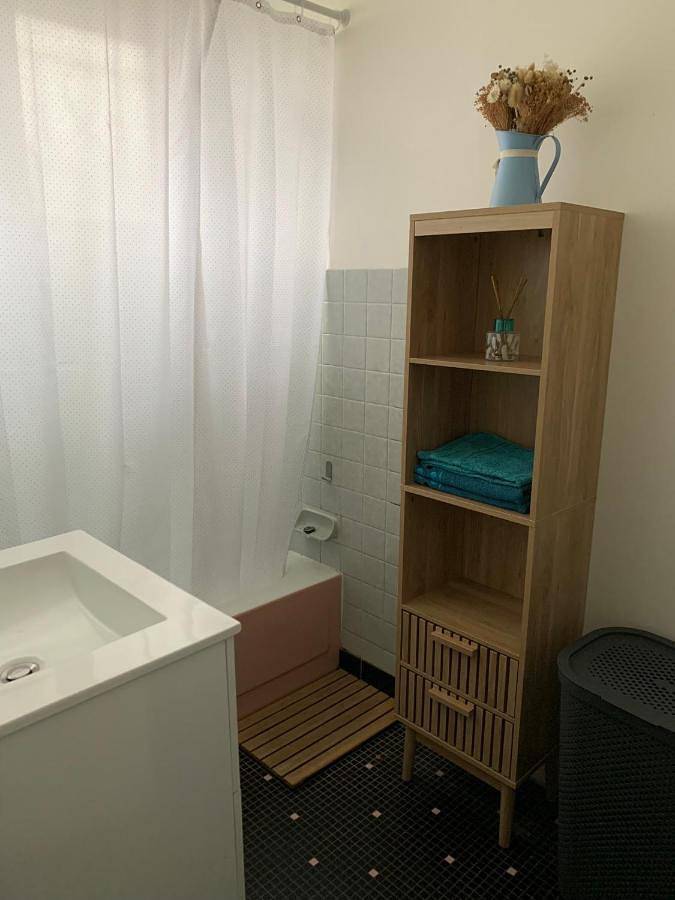 Location de vacances pour 4 personnes, avec jardin, animaux acceptés à Pessac - 2