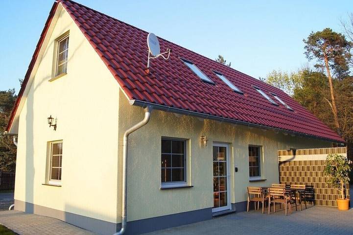 Ferienhaus für 6 Personen, mit Garten und Terrasse - 1