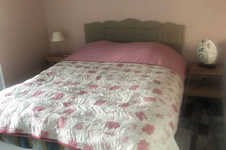 Chambre d’hôte pour 2 personnes, avec Jardin à Santec