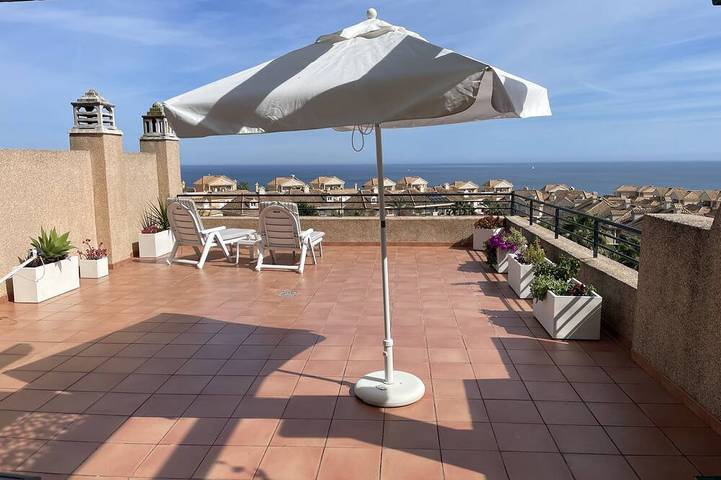 Appartamento per 4 persone, con piscina e terrazza in Playa de La Alcaidesa