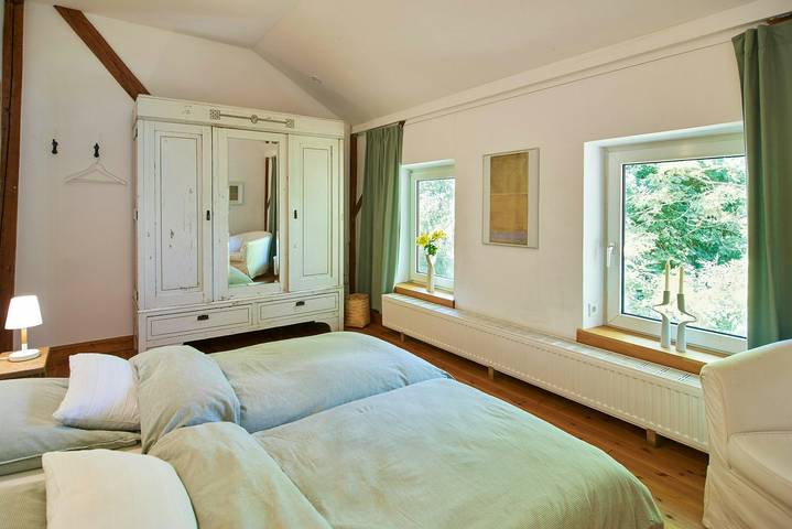 Ferienwohnung für 9 Personen, mit Garten und Terrasse sowie Sauna, kinderfreundlich in Naturpark Aukrug - 3