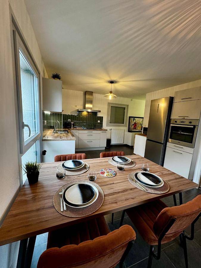 Gîte pour 2 personnes, avec Terrasse et Vue à Saint-Julien-en-Genevois - 3