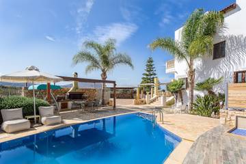 Villa voor 5 Personen in Iraklio-Heraklion en omgeving, Afbeelding 1