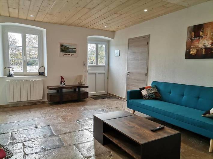 Gîte pour 4 personnes, avec jardin, animaux acceptés à Rochefort-sur-Nenon