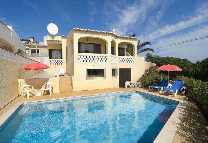Villa voor 5 personen, met zwembad in Praia da Luz