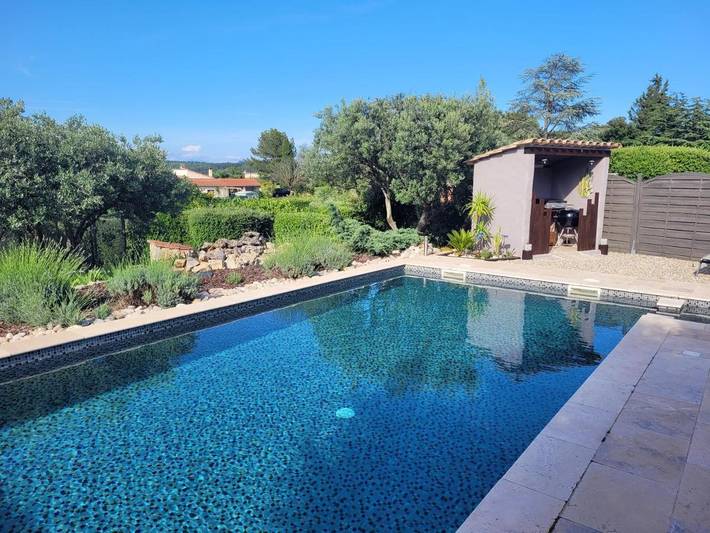 Location de vacances pour 7 personnes, avec piscine ainsi que jardin et vue à Trans-en-Provence - 3