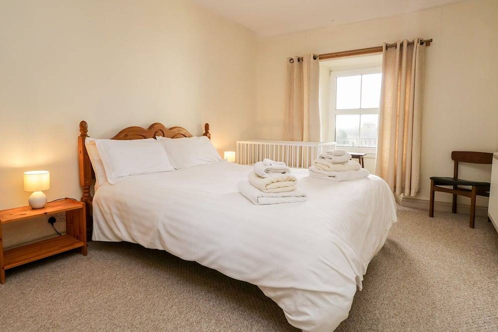 Church View, pet friendly, with open fire in Broughton-In-Furness in Broughton in Furness, Lake District