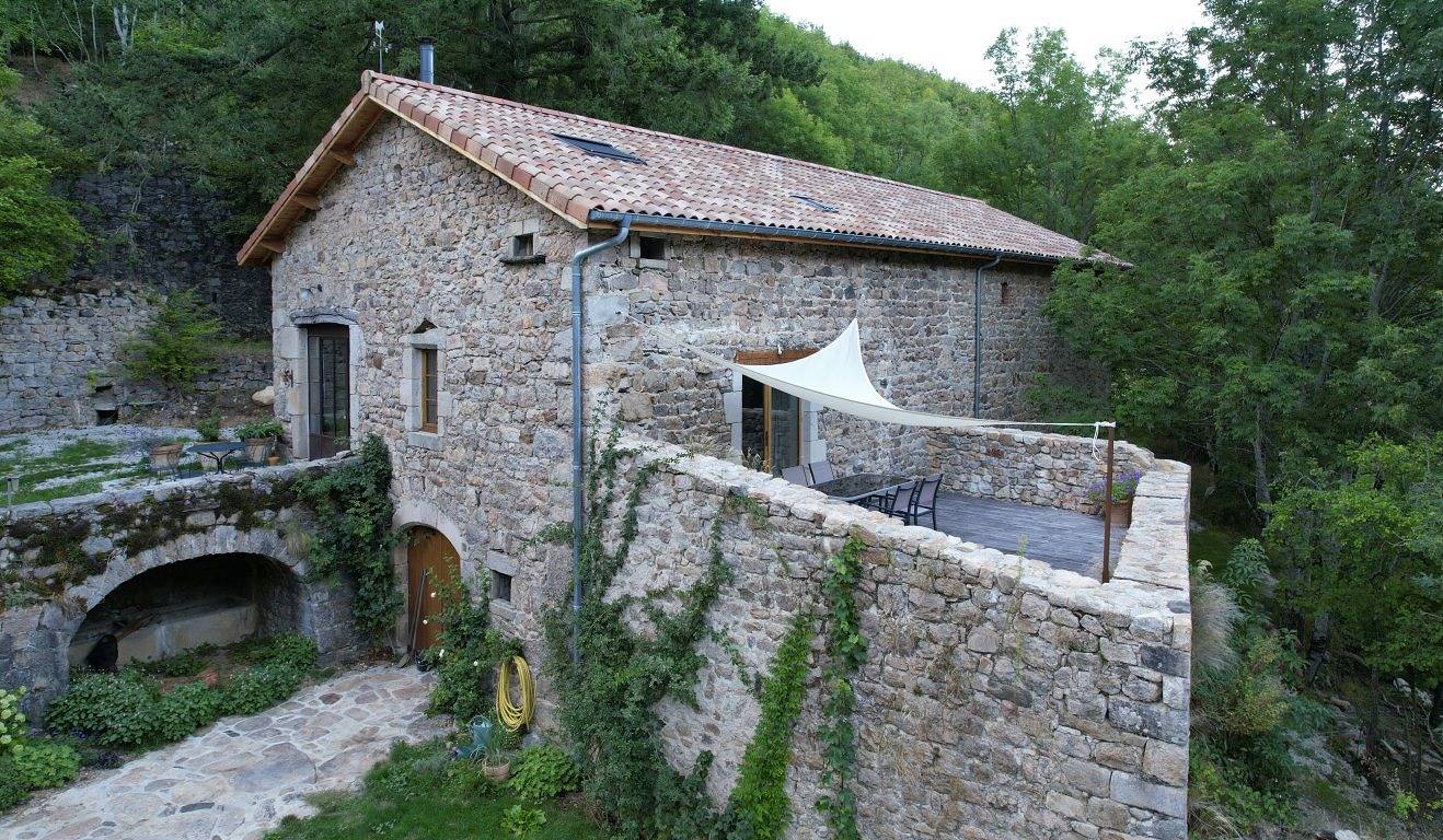 Location gîte de charme en Ardèche verte in Saint-Symphorien-de-Mahun, Région de Tournon-sur-Rhône