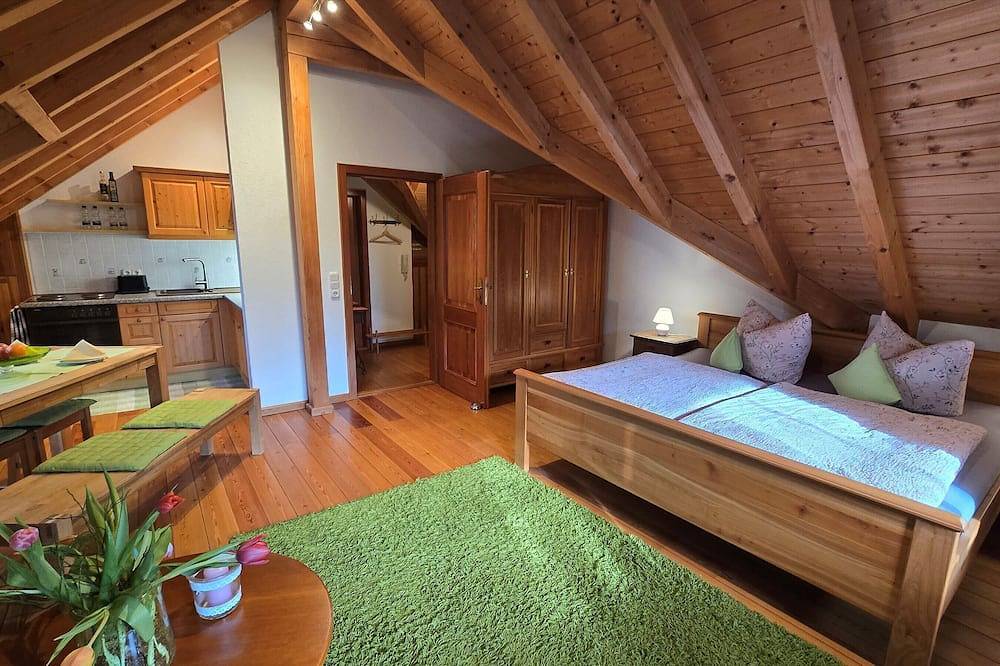 Ganze Wohnung, Ferienwohnung \"Die Reblaus\" 60qm mit 1 Schlafzimmer für 2 Personen in Erlabrunn, Fränkisches Weinland