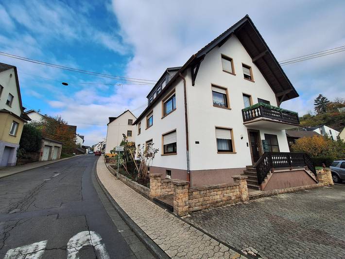 Ferienwohnung für 2 Personen, mit Garten in Rhens