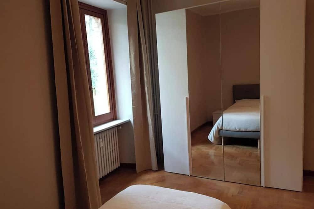 Entire apartment, Elegant apartment in L'Aquila, Gran Sasso