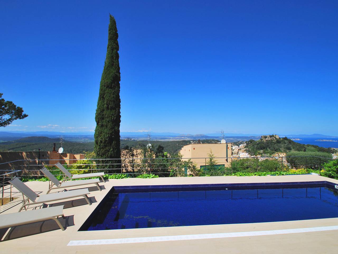 Casa vacanza a Begur a partire da 448€ a notte