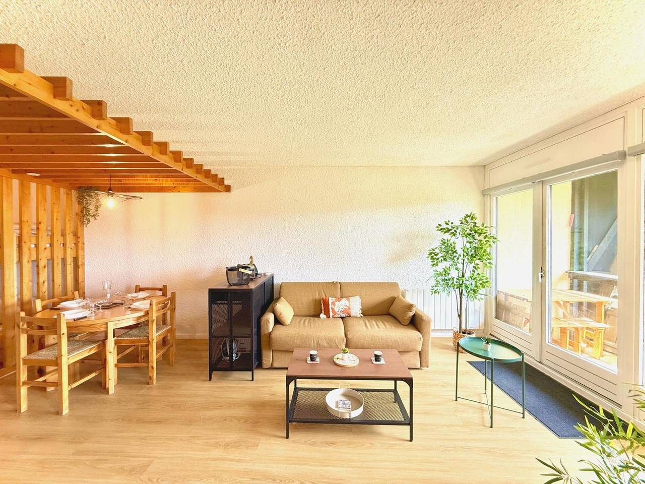 Gehele studio, Appartement 'Évasion Douce Désign' met bergzicht, gedeelde tuin en wifi in Villard-de-Lans, Parc naturel régional du Vercors