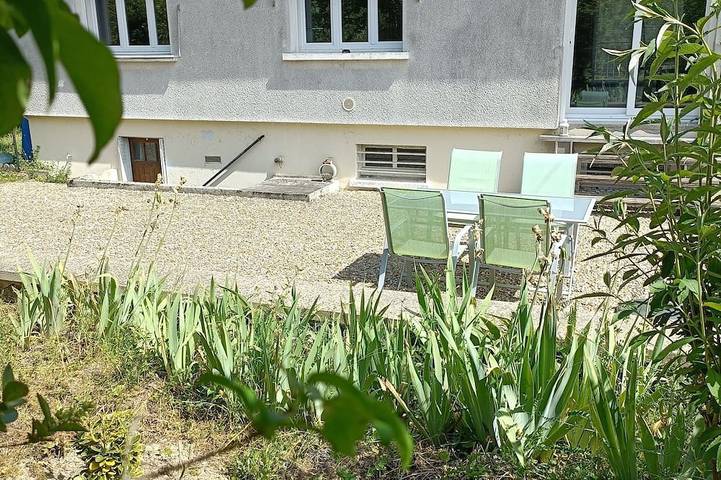 Location de vacances pour 4 personnes, avec balcon dans Deux Rivières
