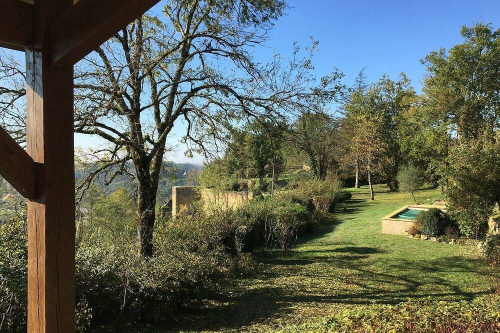 La Fageole in Domme: individual house with private heated pool in Domme, Périgord Noir