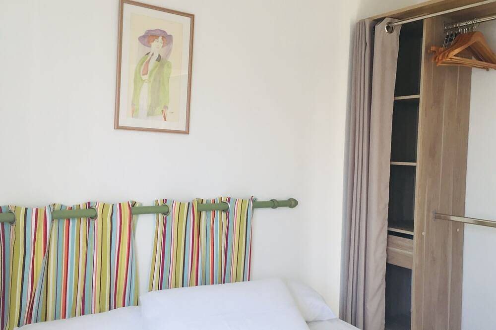 The Pailhès Lodges in Pailhès, Region de Béziers