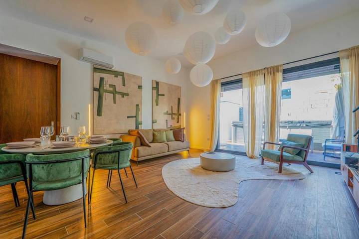 Villa pour 6 personnes, avec terrasse, animaux acceptés
