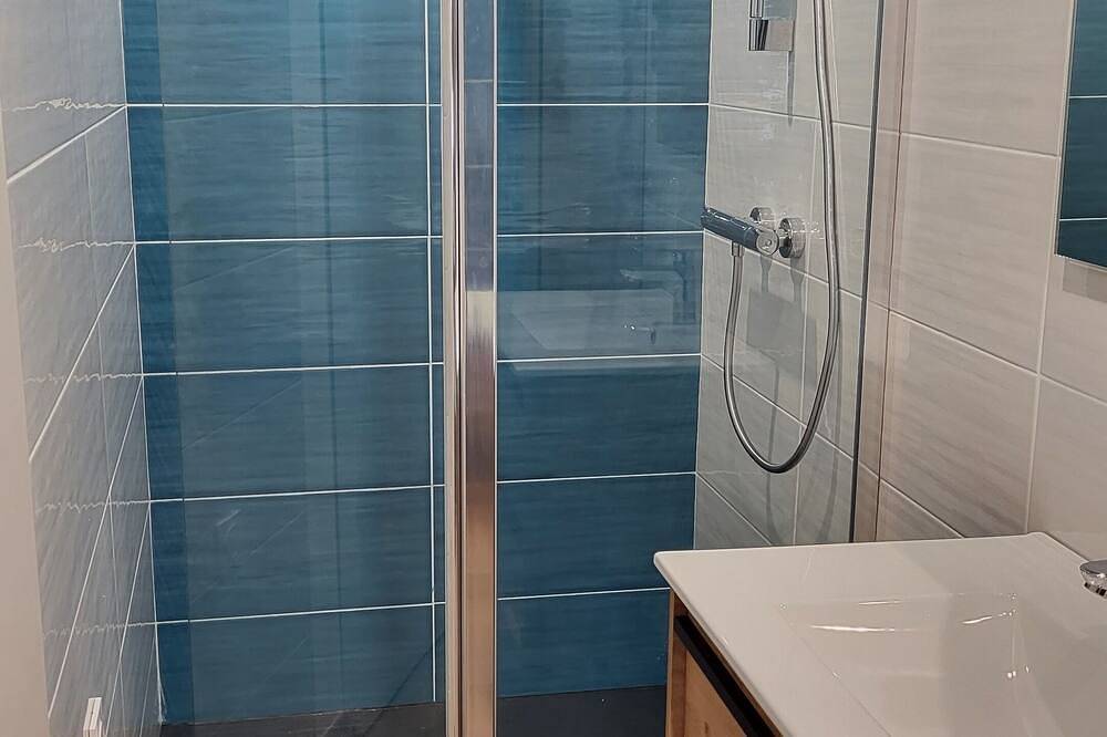 Appartement entier, Appartement Rez de chaussée in Auray, Côte des Mégalithes