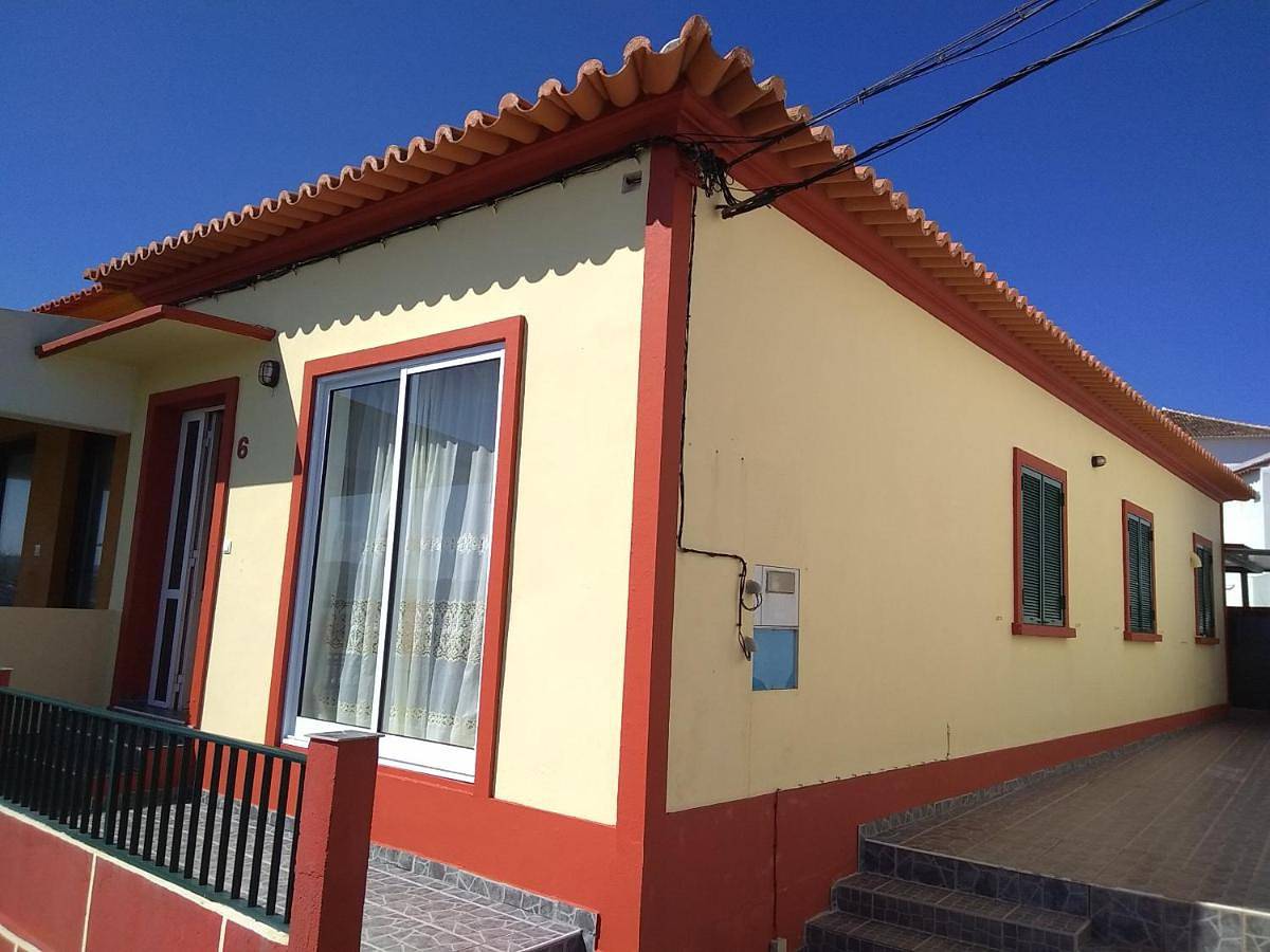 Val's Place in Praia da Vitória, Terceira