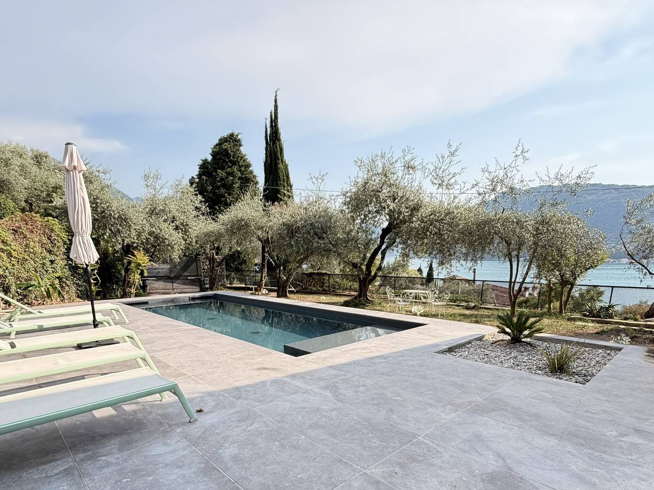 Villa Olivella in Sale Marasino, Catena Bresciana Occidentale