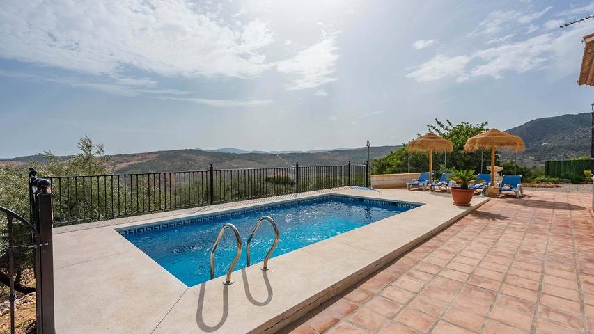 Casa rural para 6 personas, con piscina y balcón/terraza en Periana - 3