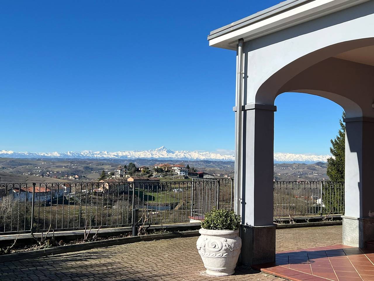 Villa per 14 persone con giardino in Govone, Provincia di Cuneo