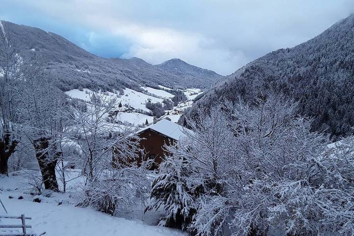 Chalet pour 6 personnes, avec jardin et balcon