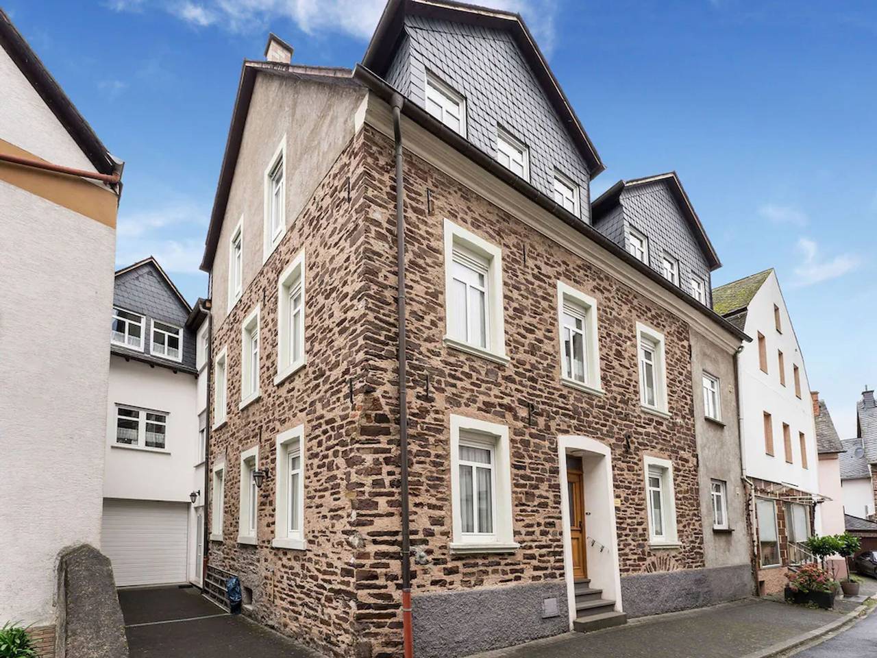 Apartamento entero, Home for 5 persons in a 1350 years old Mosel town! in Ediger-Eller, Cochem-Zell