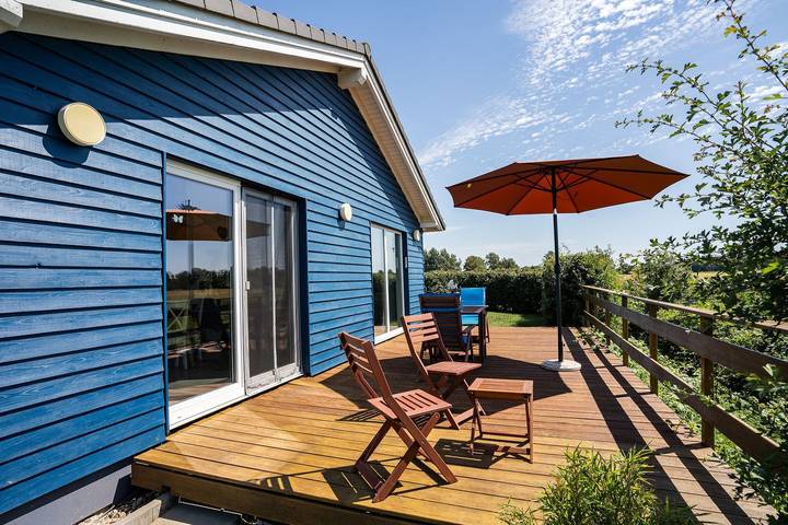 Ferienhaus für 5 Personen, mit Terrasse und Garten in Jade