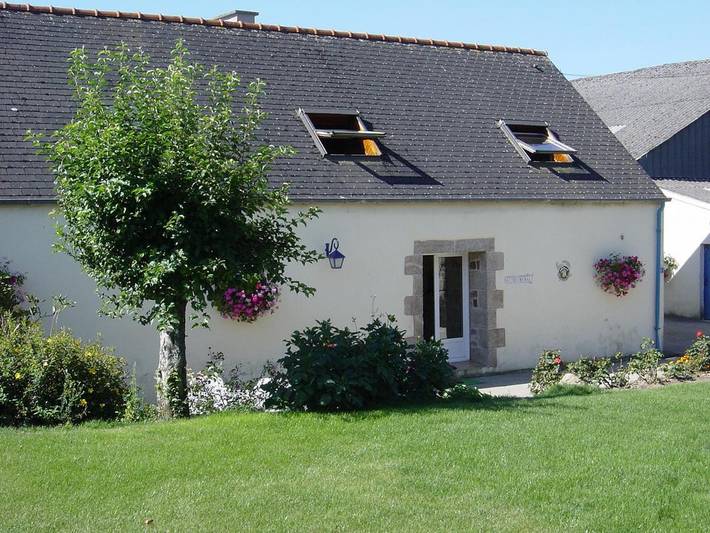 Location de vacances pour 5 personnes, avec jardin, animaux acceptés à Bourg-Blanc