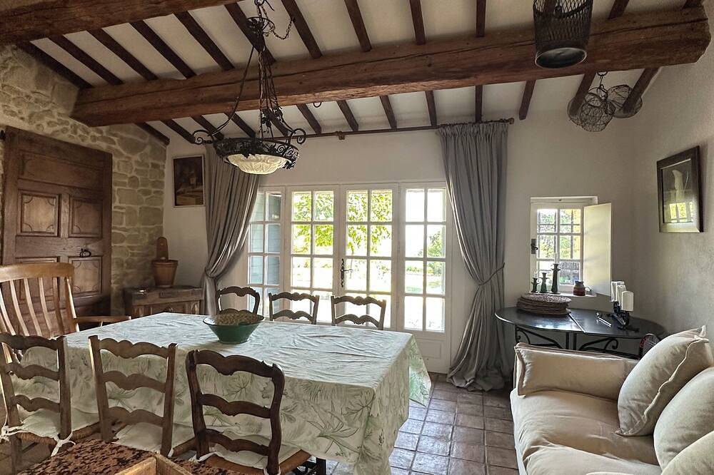 Secluded Provençal mas in Lambesc, Aix-en-Provence und Umgebung