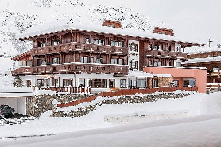 B&B für 2 Personen, mit Balkon und Terrasse sowie Sauna in Obergurgl