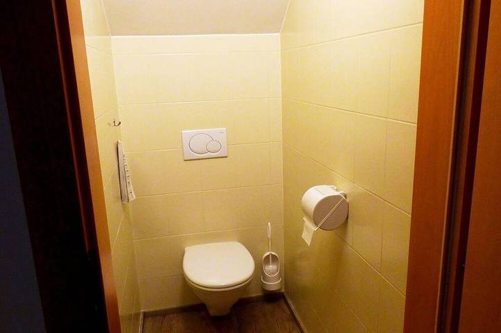 Ganze Wohnung, Balkonwohnung B - gemütlich neu renoviert Seeblick in Mörbisch am See, Leithaberg