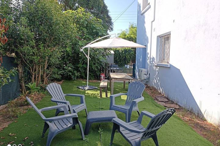 Gîte pour 4 personnes, avec Balcon et Jardin dans Base Nature François Léotard