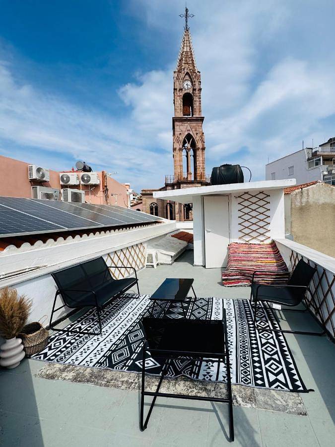 Last minute apartment voor 3 personen, met uitzicht en balkon in Lesbos
