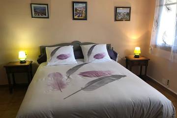 Villa pour 4 Personnes dans Lourmarin, Parc naturel régional du Luberon, Photo 1