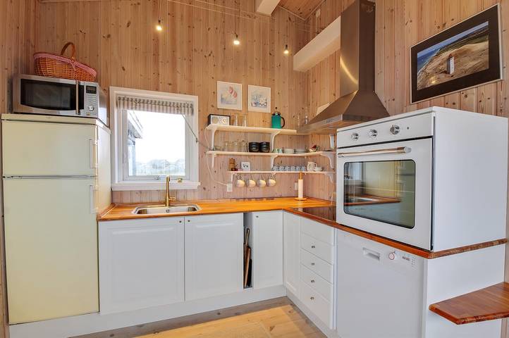 Stunning home in Løkken w/ 2 Bedrooms in Nr. Lyngby, Hjørring und Umgebung