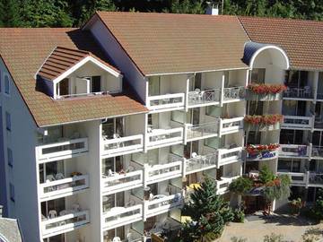 Camping pour 4 personnes, animaux acceptés dans l' Isère